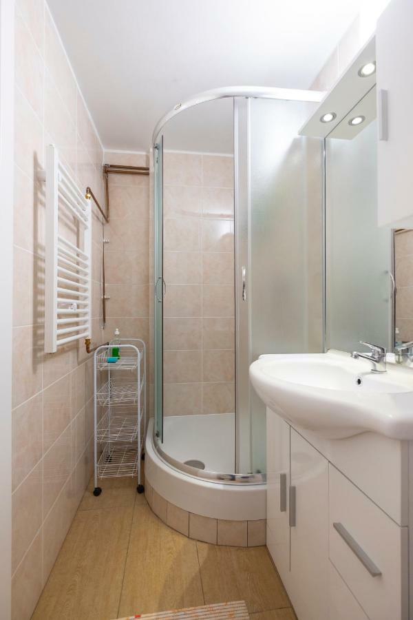 Newly Renovated Studio With Air Conditioner & Free Parking Ljubljana Exteriör bild